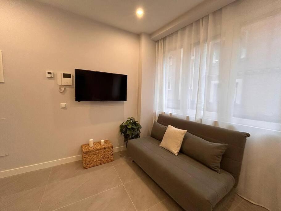 Cozy Studio In Tetuan - En 1/9 Madrid Esterno foto